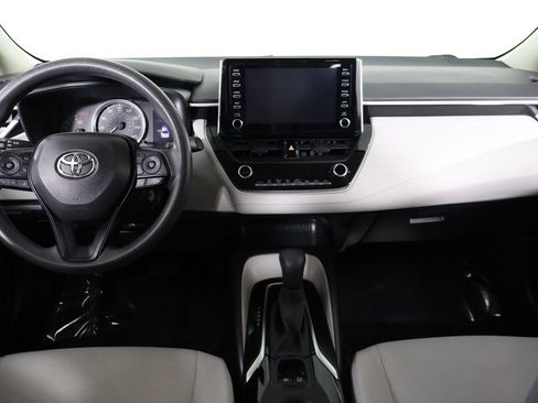 Used 2020 Toyota Corolla LE FWD image 31