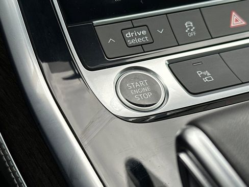 Used 2025 Audi Q7 3.0T Premium Plus image 27