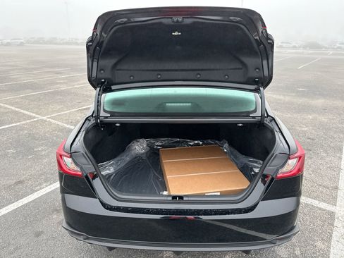 Certified 2026 Toyota Camry SE w/ Convenience Package image 19