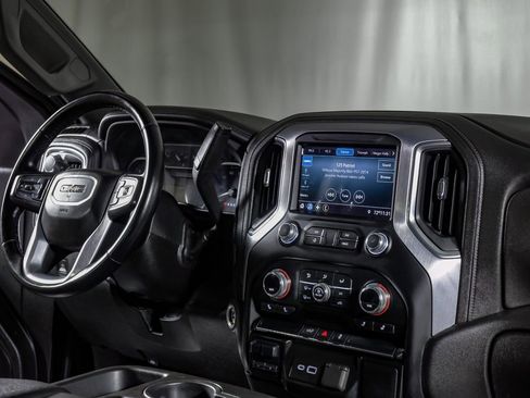 Used 2023 GMC Sierra 2500 SLE w/ SLE Value Package; image 23