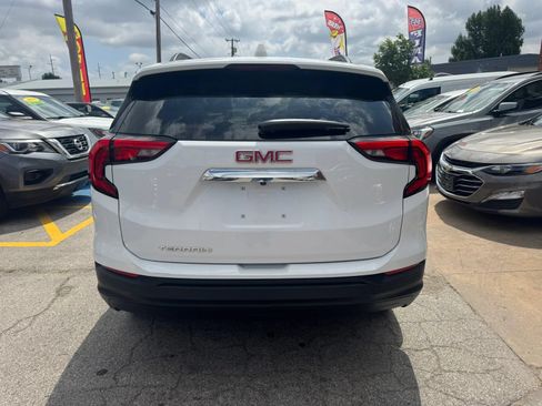 Used 2020 GMC Terrain SLE w/ Driver Convenience Package FWD image 23