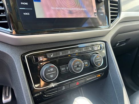 Used 2023 Volkswagen Atlas SEL Premium AWD/4WD image 18