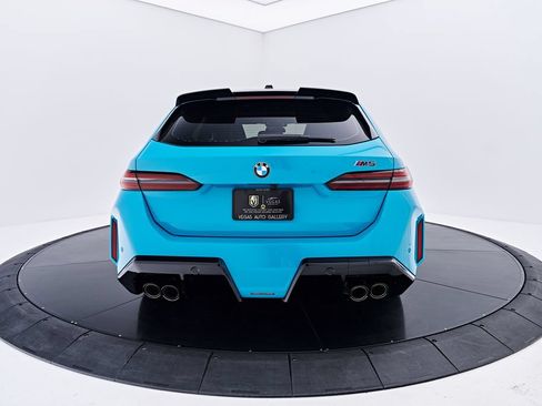 Used 2026 BMW M5 Touring w/ M Driver's Package AWD/4WD image 15