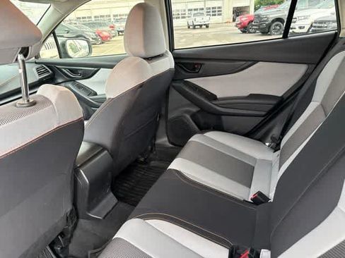 Used 2023 Subaru Crosstrek 2.0i Premium AWD/4WD image 13