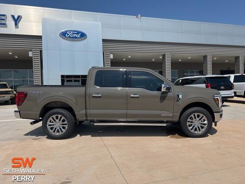 New 2025 Ford F150 Lariat w/ Equipment Group 501A Mid image 6