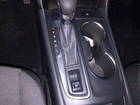 Used 2022 Chevrolet Equinox LT image 13