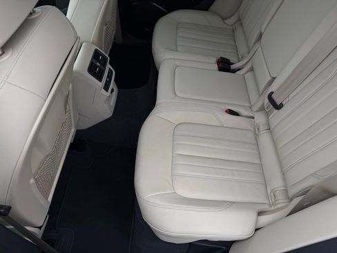 Used 2022 Audi Q5 2.0T Premium image 12