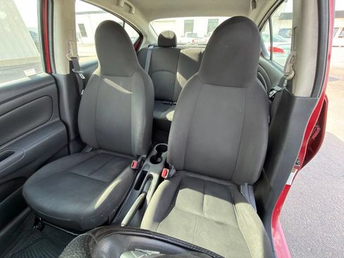 Used 2017 Nissan Versa S Plus FWD image 11