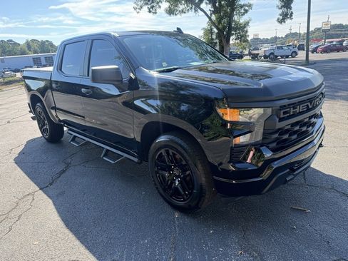 Used 2023 Chevrolet Silverado 1500 Custom w/ Rally Edition image 15