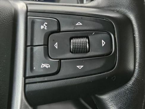 Used 2023 GMC Sierra 1500 SLT AWD/4WD image 17