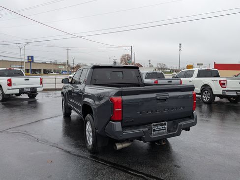 Used 2024 Toyota Tacoma SR5 image 7