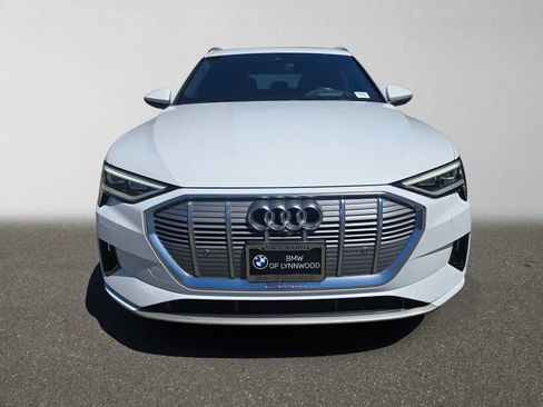 Used 2019 Audi e-tron Prestige AWD/4WD image 8