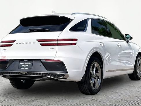 Certified 2026 Genesis GV70 2.5T AWD/4WD image 14