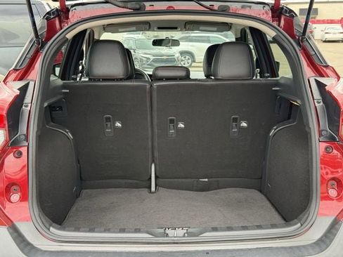 Used 2019 Nissan Kicks SR w/ SR Premium Package FWD image 30