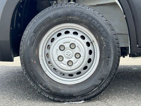 Used 2024 RAM ProMaster 2500 FWD image 30