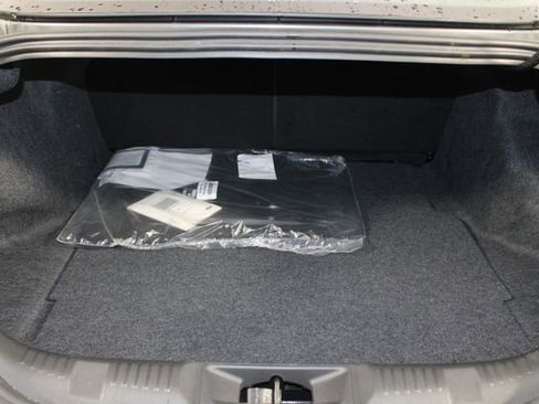 Used 2025 Ford Mustang GT Premium image 19