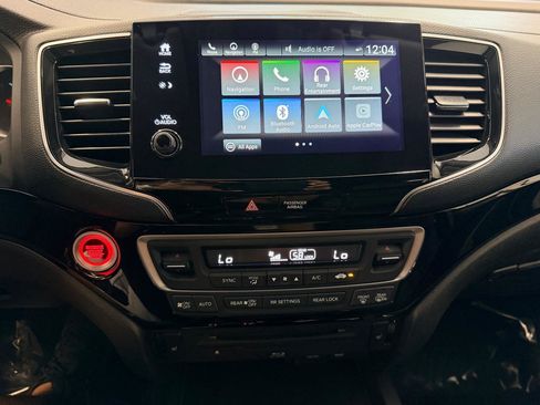 Used 2019 Honda Pilot Touring image 41