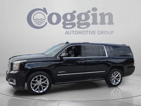 Used 2017 GMC Yukon XL Denali w/ Open Road Package AWD/4WD image 1