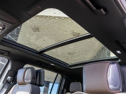 New 2026 GMC Yukon XL Denali Ultimate image 12