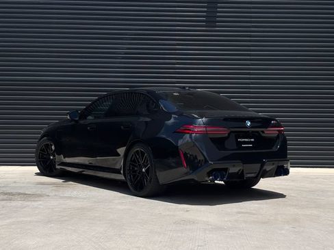 Used 2026 BMW M5 w/ Executive Package AWD/4WD image 3