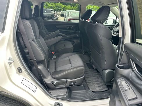 Used 2025 Subaru Ascent Premium AWD/4WD image 15