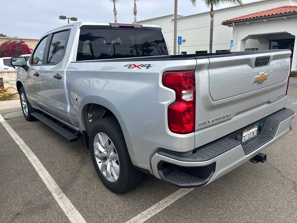 Used 2022 Chevrolet Silverado 1500 Custom AWD/4WD image 3
