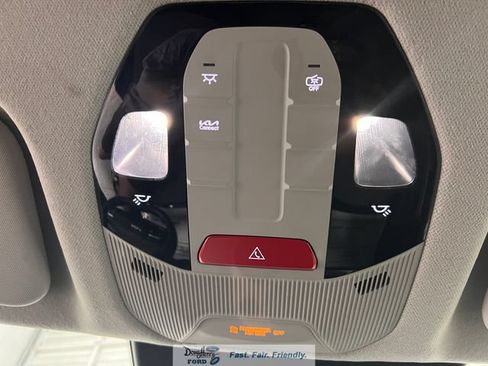 Used 2025 Kia K4 FWD image 42