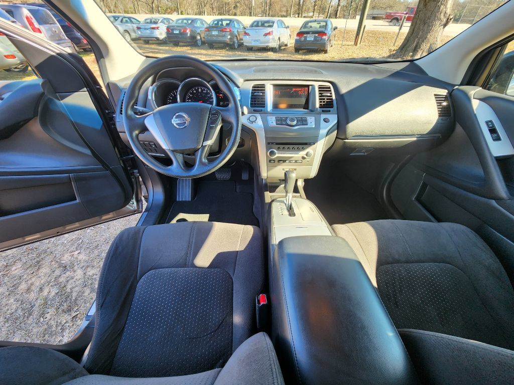 Used 2014 Nissan Murano S FWD image 12