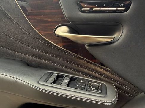 Certified 2020 Lexus LS 500 AWD w/ Interior Upgrade Package image 22