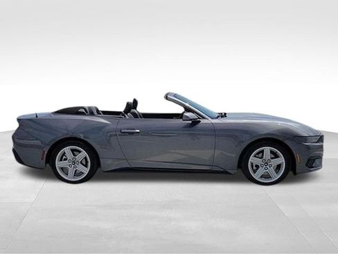 Used 2026 Ford Mustang Premium RWD image 6