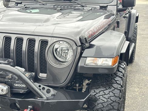 Used 2022 Jeep Wrangler Unlimited Rubicon w/ Xtreme Recon 35" Tire Package image 9