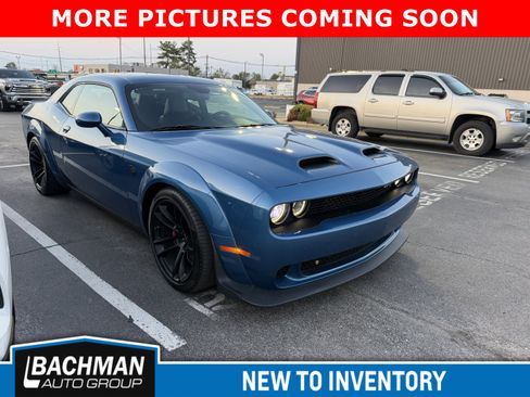 Used 2020 Dodge Challenger SRT Hellcat Redeye image 2