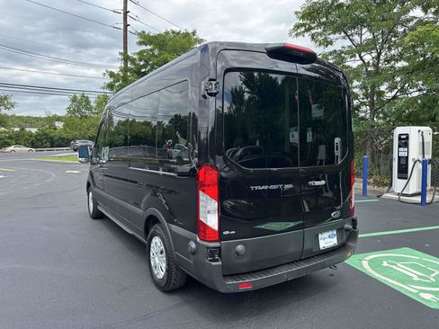 Used 2024 Ford Transit 350 XLT RWD image 4