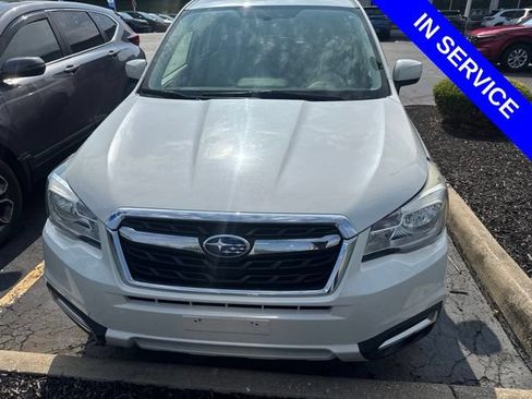 Used 2017 Subaru Forester 2.5i Premium w/ All-Weather Package AWD/4WD image 2