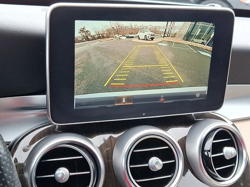 Certified 2018 Mercedes-Benz C 300 4MATIC Sedan image 18