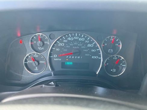Used 2025 GMC Savana 2500 w/ Driver Convenience Package RWD image 27