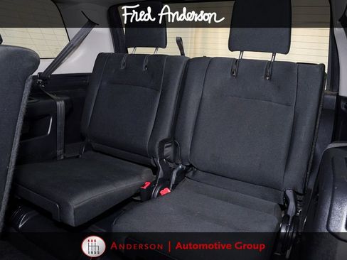 Used 2015 Toyota 4Runner SR5 AWD/4WD image 8