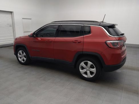 Used 2018 Jeep Compass Latitude w/ Popular Equipment Group FWD image 3