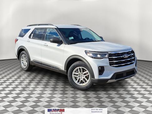 New 2026 Ford Explorer Active w/ Active Comfort Package RWD image 1