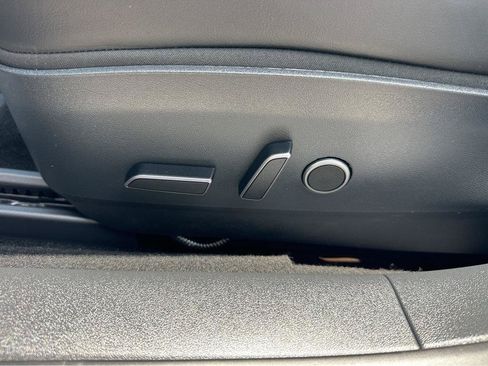 Used 2023 Tesla Model 3 Standard Range RWD image 29