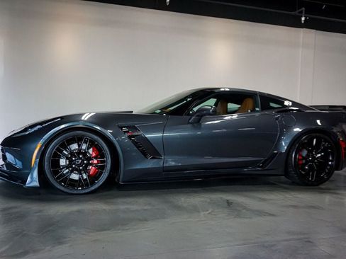 Used 2017 Chevrolet Corvette Z06 RWD image 47