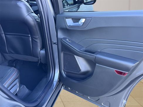 New 2026 Ford Escape ST-Line w/ Cold Weather Package image 28