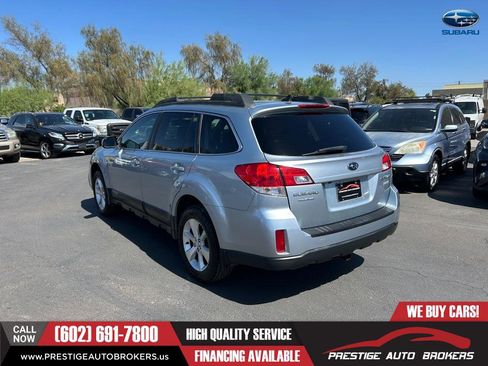 Used 2013 Subaru Outback 2.5i Limited w/ Moonroof Pkg AWD/4WD image 3