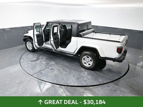 Used 2022 Jeep Gladiator Sport image 61