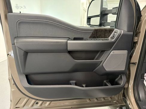 New 2026 Ford F350 Lariat w/ Chrome Package AWD/4WD image 12