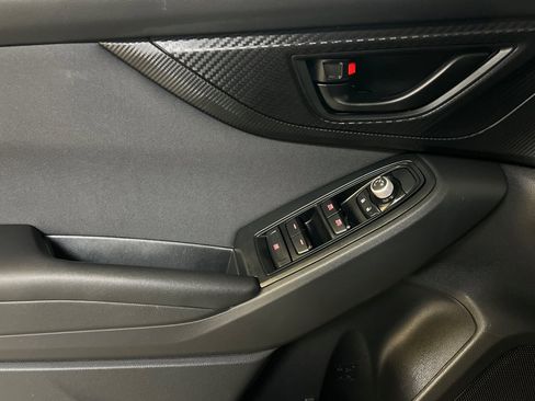 Used 2023 Subaru Crosstrek 2.0i Premium image 11