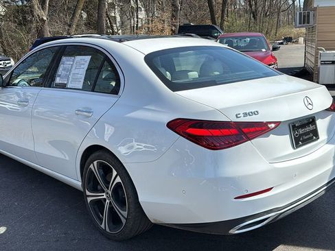 Used 2025 Mercedes-Benz C 300 Sedan image 5