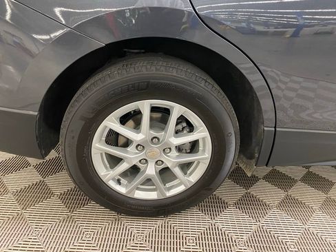 Used 2023 Chevrolet Equinox LT image 15