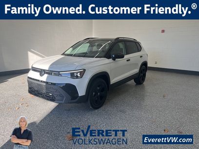 New 2026 Volkswagen Taos SE