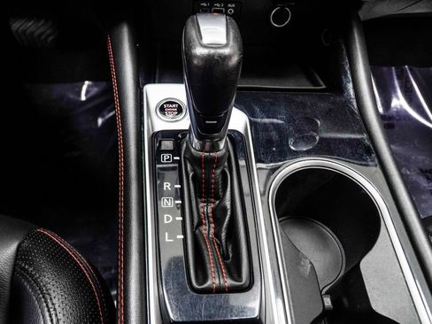 Used 2024 Nissan Altima 2.5 SR FWD image 20